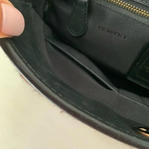 Coach,calf hair and leather top handle
Bag - Picture 8 of 14